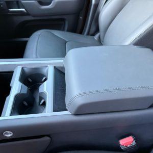 2025 Land Rover Defender 110 P400 Sedona Edition